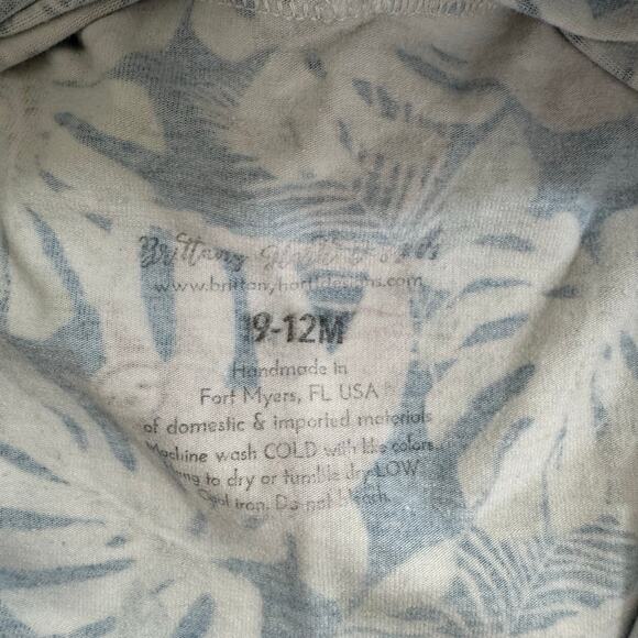 Brittany Hart Designs Sloth & Monstera Leaf Short Sleeve Shirt & Shorts Set 9-12 - Picture 3 of 5